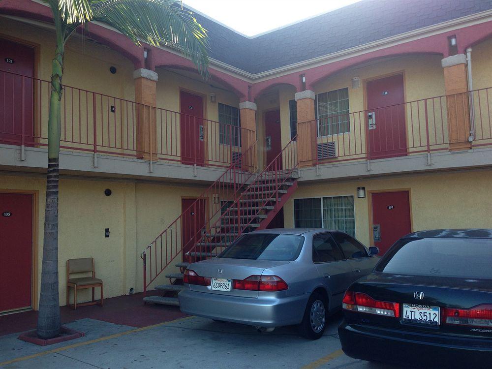 Value Inn Bellflower Exterior photo